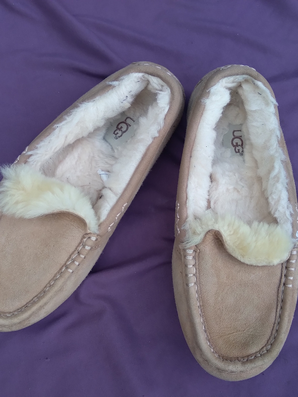 UGG Tan Suede Sheepskin Lined Women's Moccasin Slippers